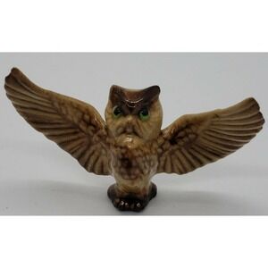 Vintage‎ Hagen Renaker OWL bird figurine with wings outstretched